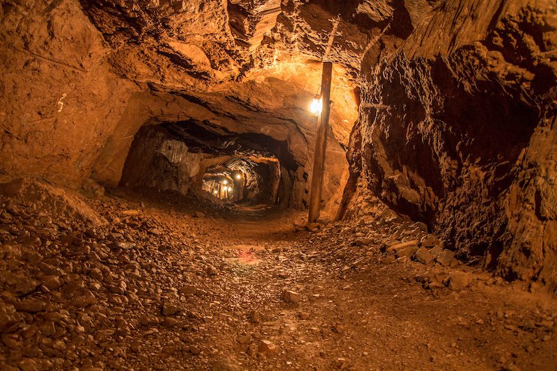 one miner is dead in a zimbabwe mine owned by metallon corporation
