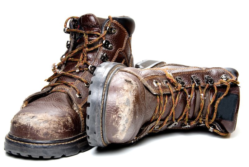 mining work boots - choosing the correct footwear and work boots