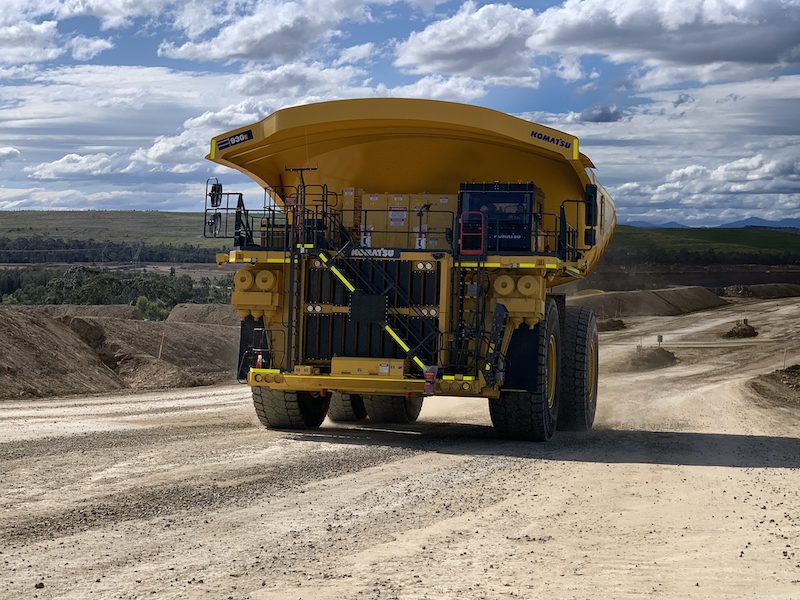 Australia’s first low-emission Tier 4 Final Ultraclass mining truck commissioned by Komatsu