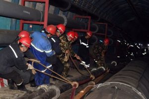 21 miners trapped in flooded coal mine in china